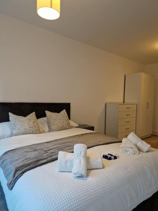 Modern-New Build Apartment In 버밍엄 외부 사진