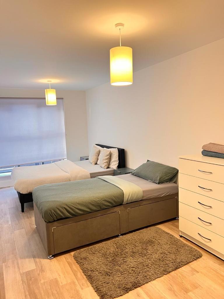 Modern-New Build Apartment In 버밍엄 외부 사진